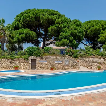 Oasis Pool & Views Albufeira